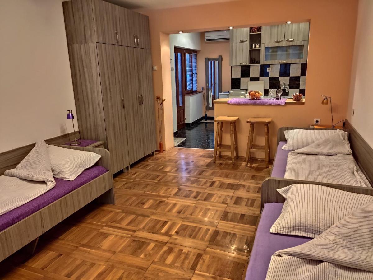 Apartman Ristic Нишка Баня Екстериор снимка